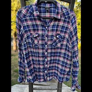 x Torrid Challis Camp Shirt madras plaid Women Sz 00 Blue/Pink Button Up Casual